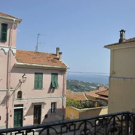 Casa Giulia In Historical House * Diano Castello